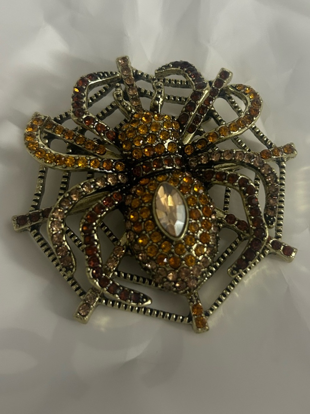 Crystal Rhinestone Spider Brooch Pin in Amber and Brown - Women Jewelry